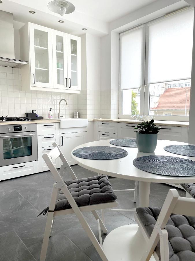 08 Gdynia Centrum - Apartament Mieszkanie Dla 6 Os Экстерьер фото